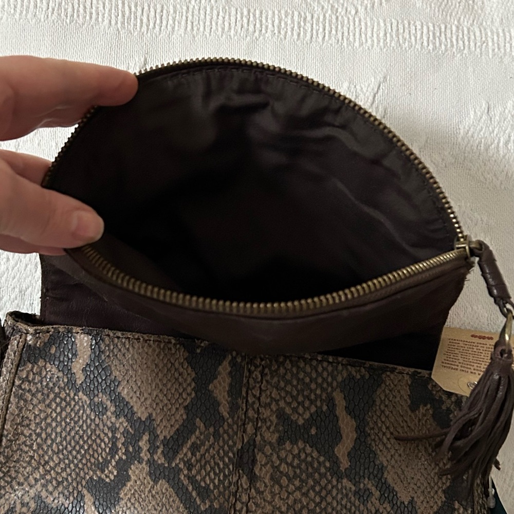 NWT: Lucky Brand Snakeskin Look Crossbody Bag - Picture 4 of 7